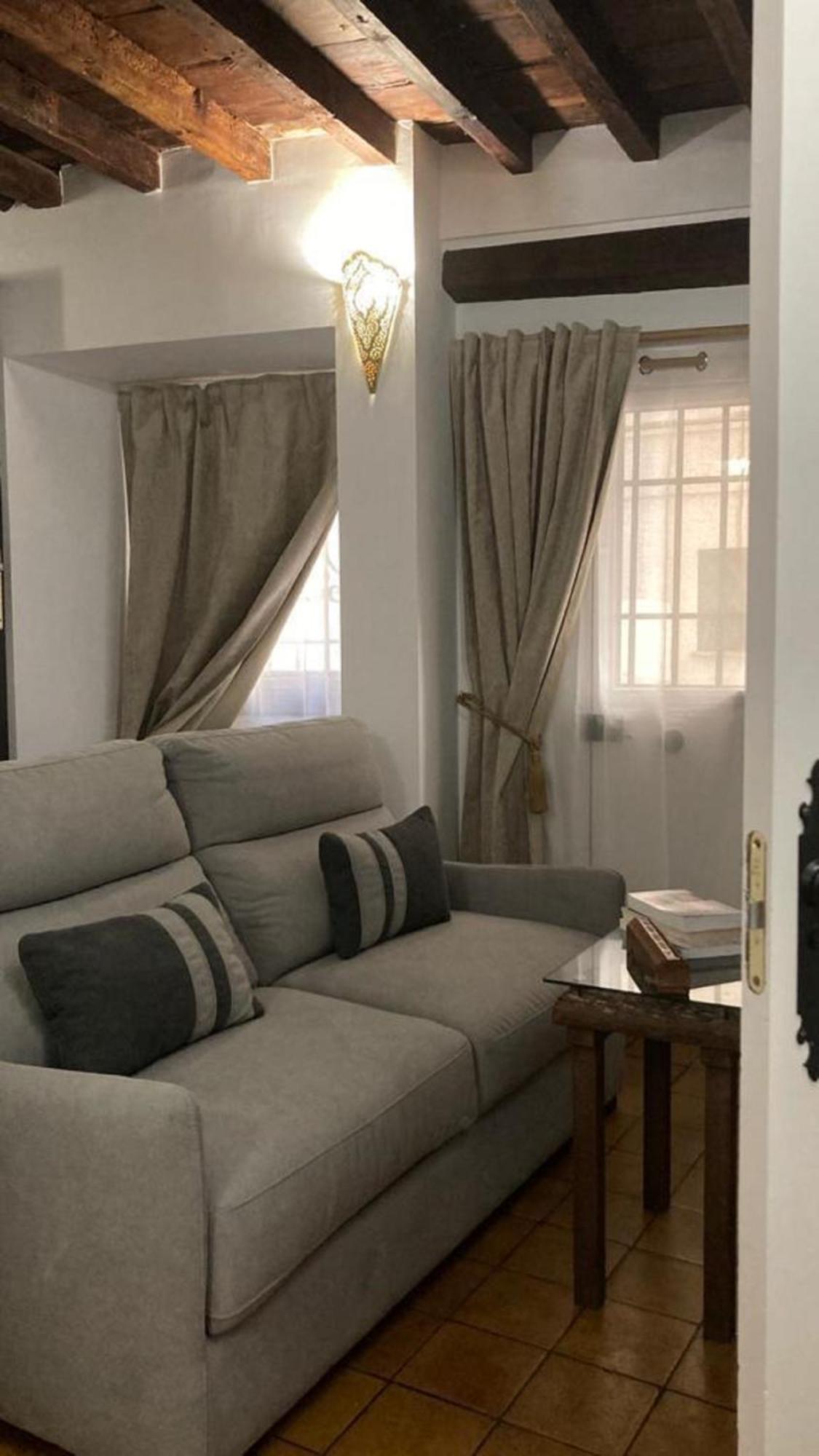 Apartment Adanar-apartamentos Muralla Ziri