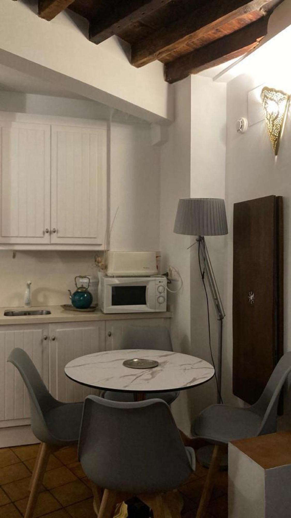 Căn hộ Adanar-apartamentos Muralla Ziri