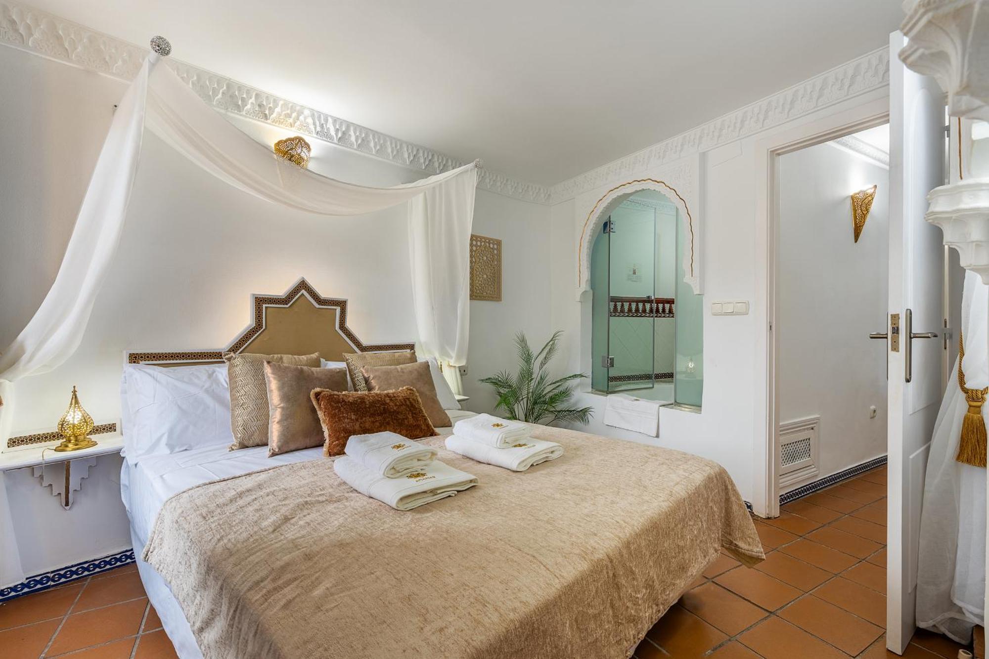 Căn hộ Adanar-apartamentos Muralla Ziri *