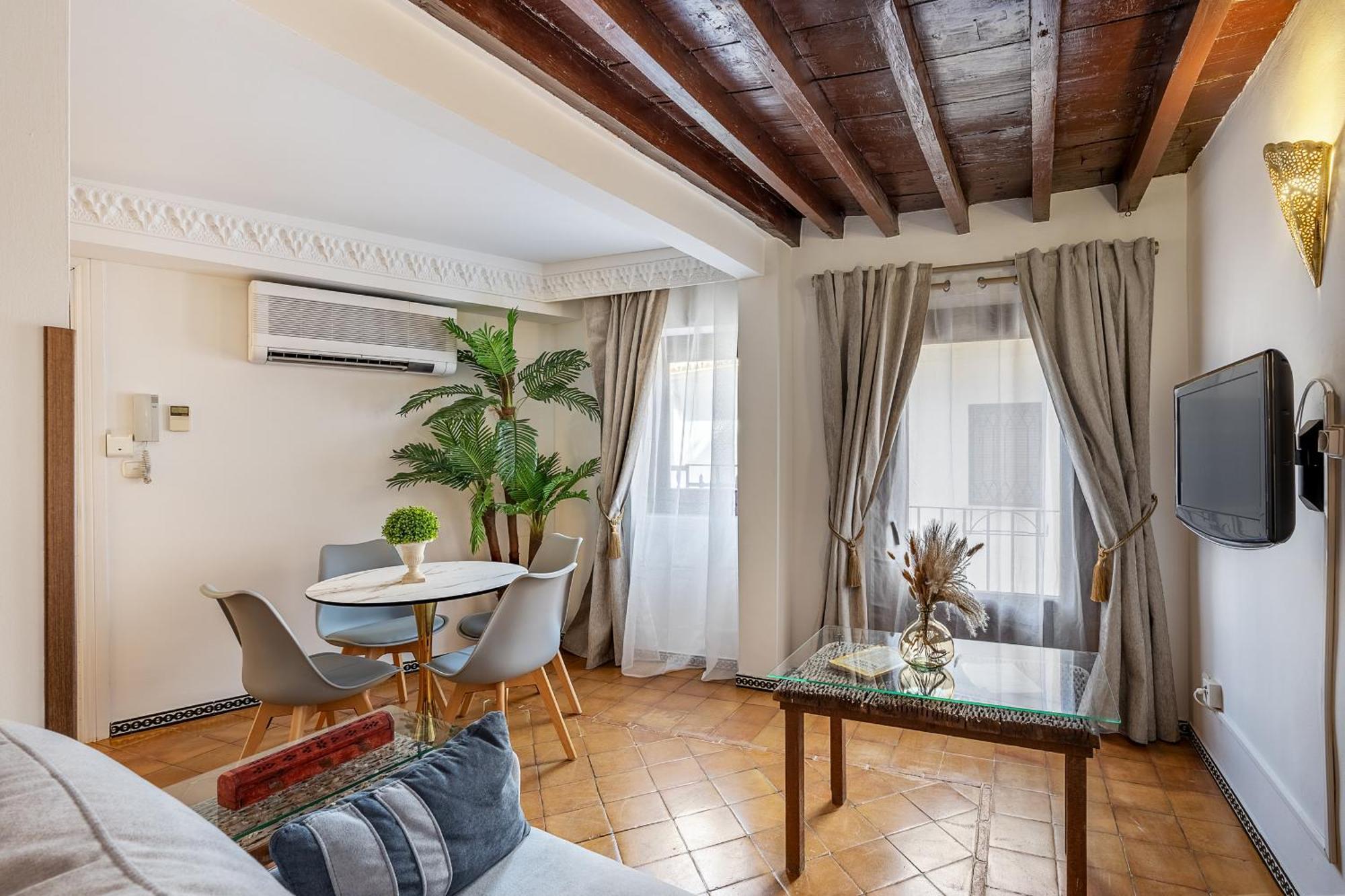 Adanar-apartamentos Muralla Ziri Căn hộ *