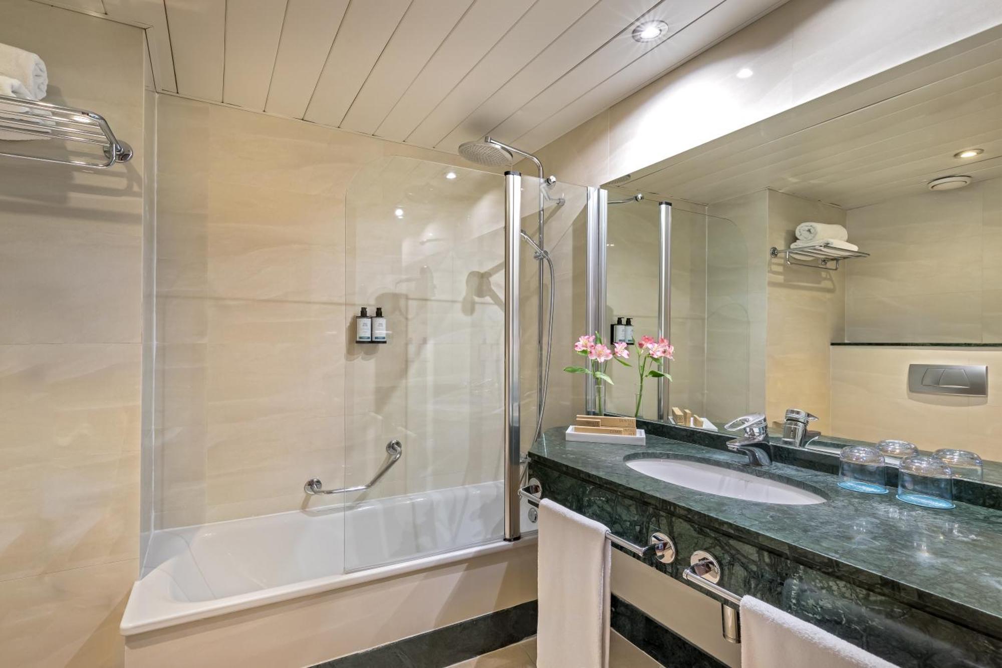 Occidental 4*