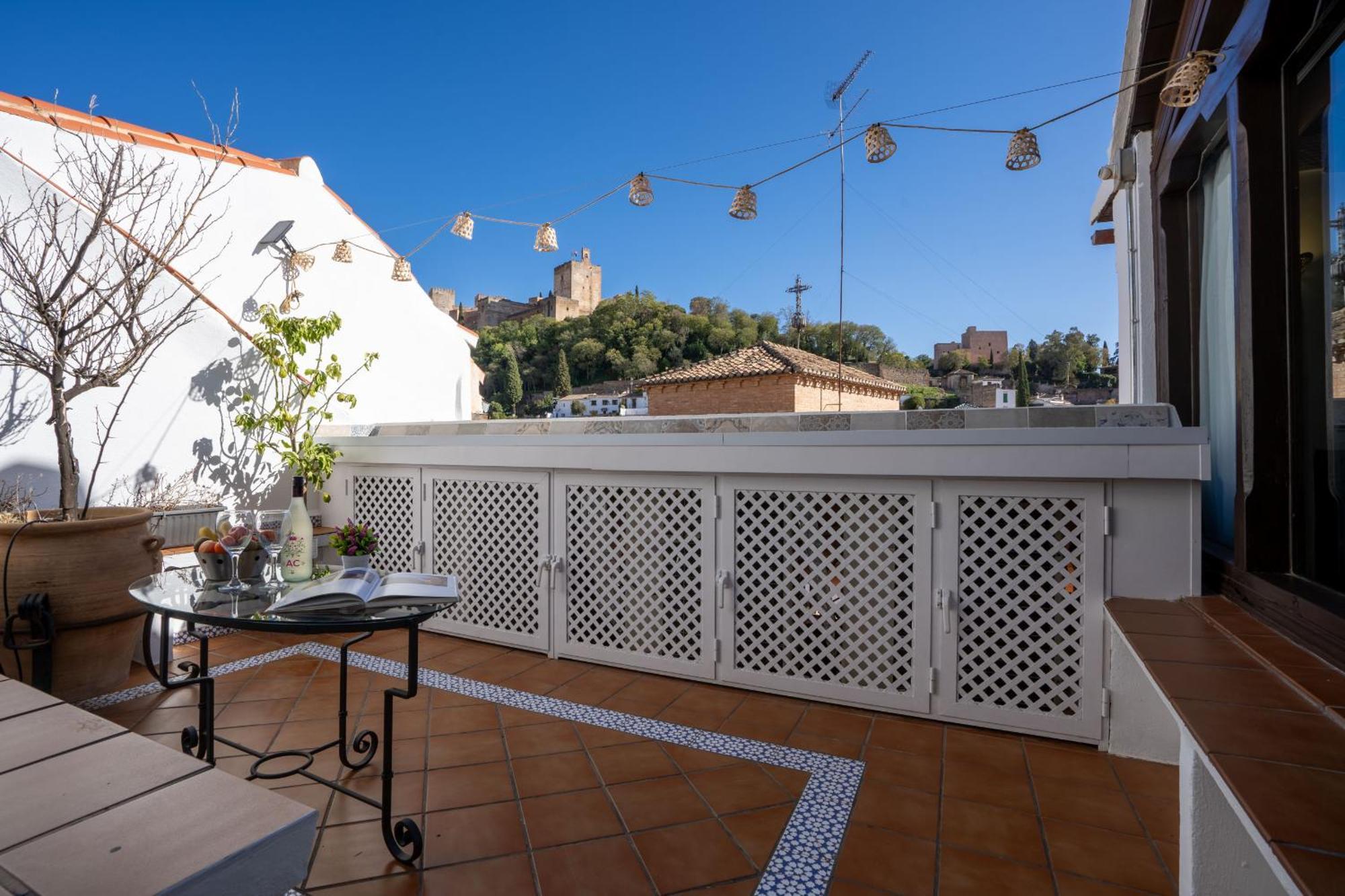 Adanar-apartamentos Muralla Ziri Căn hộ