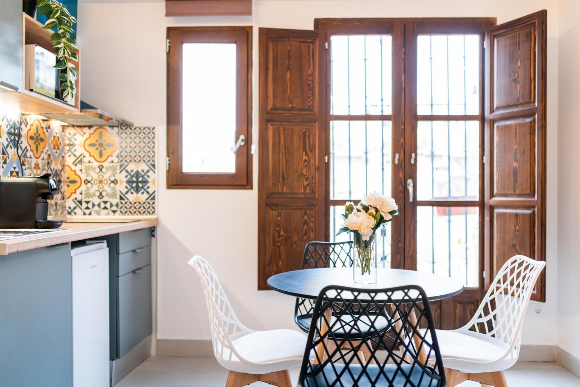Reyes Albaicin Apartamento *