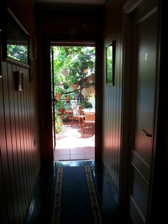 Pension Moni Albayzin Guest house Granada