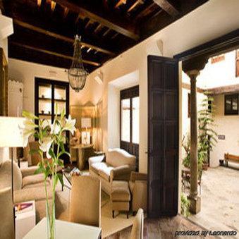 Khách sạn Casa 1800