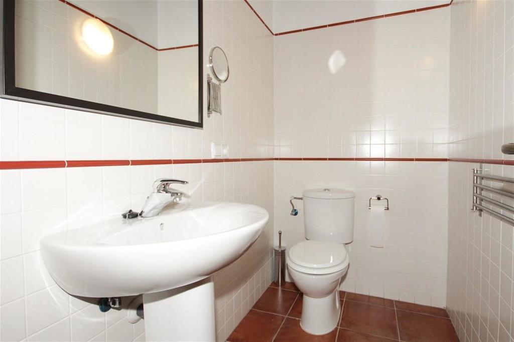 Socram Eshavira Suites Apartment *