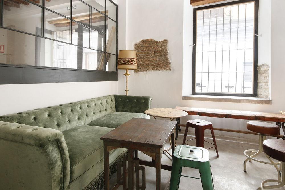 Lemon Rock Granada