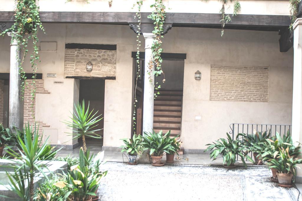 Acomodação com café da manhã  Abadia Granada