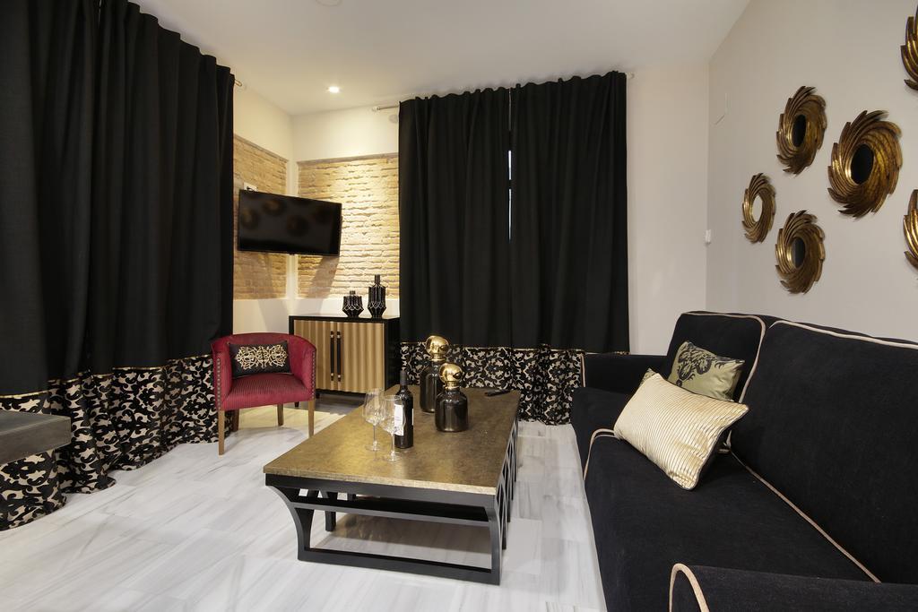 Suites Gran Via Capilla Real Appartement