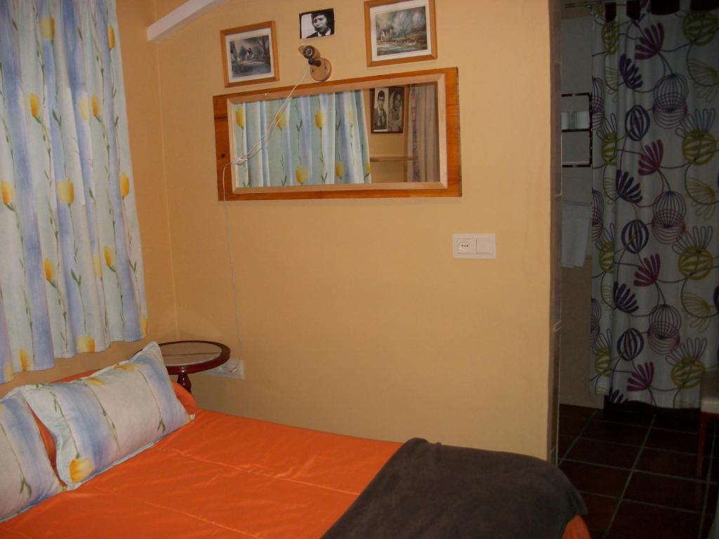 Pension Moni Albayzin Guest house *