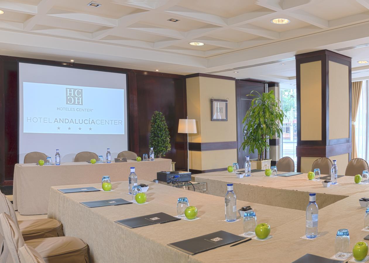 Andalucia Center Khách sạn 4*