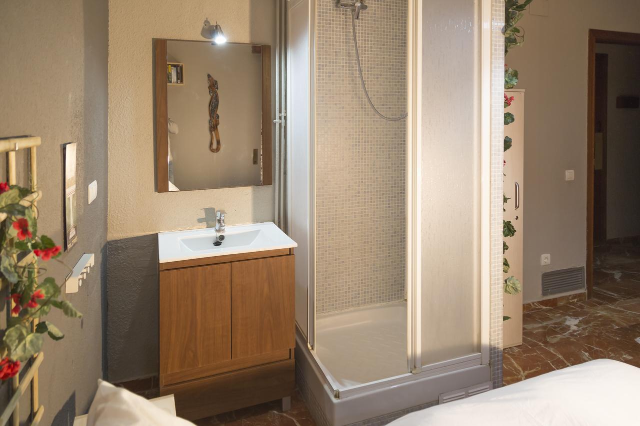 Alhambra Zoom Guest house