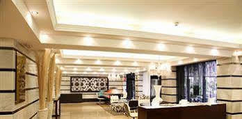 Hotel Leonardo