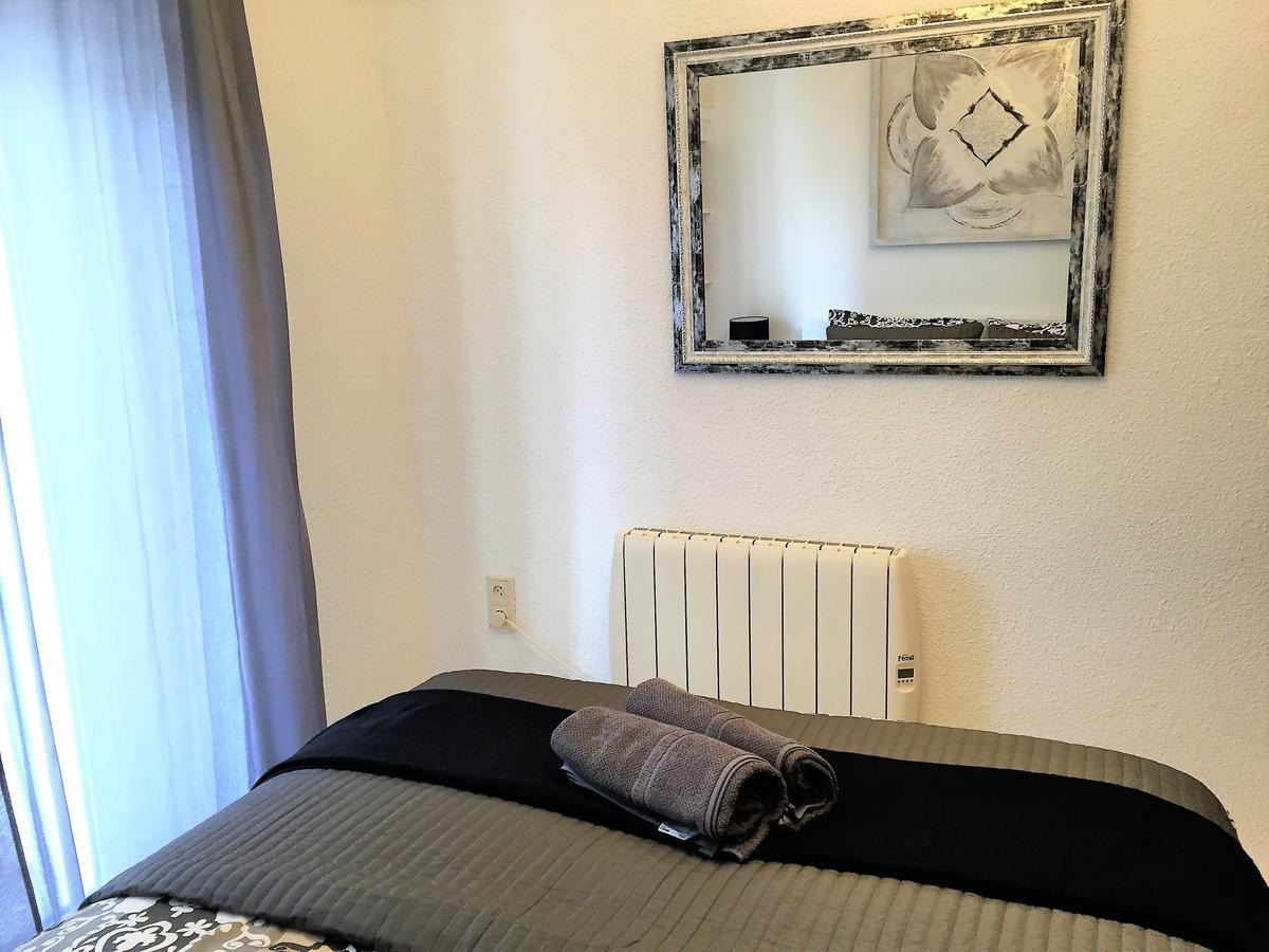Piso En Calle Recogidas Apartment *
