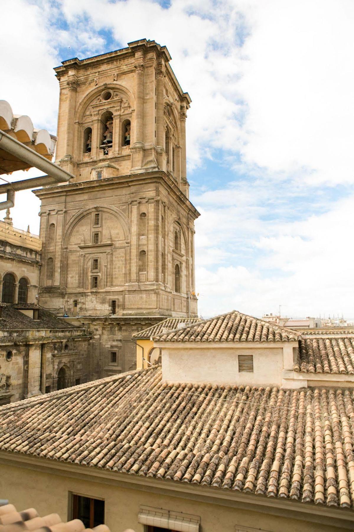 Casa De La Lonja