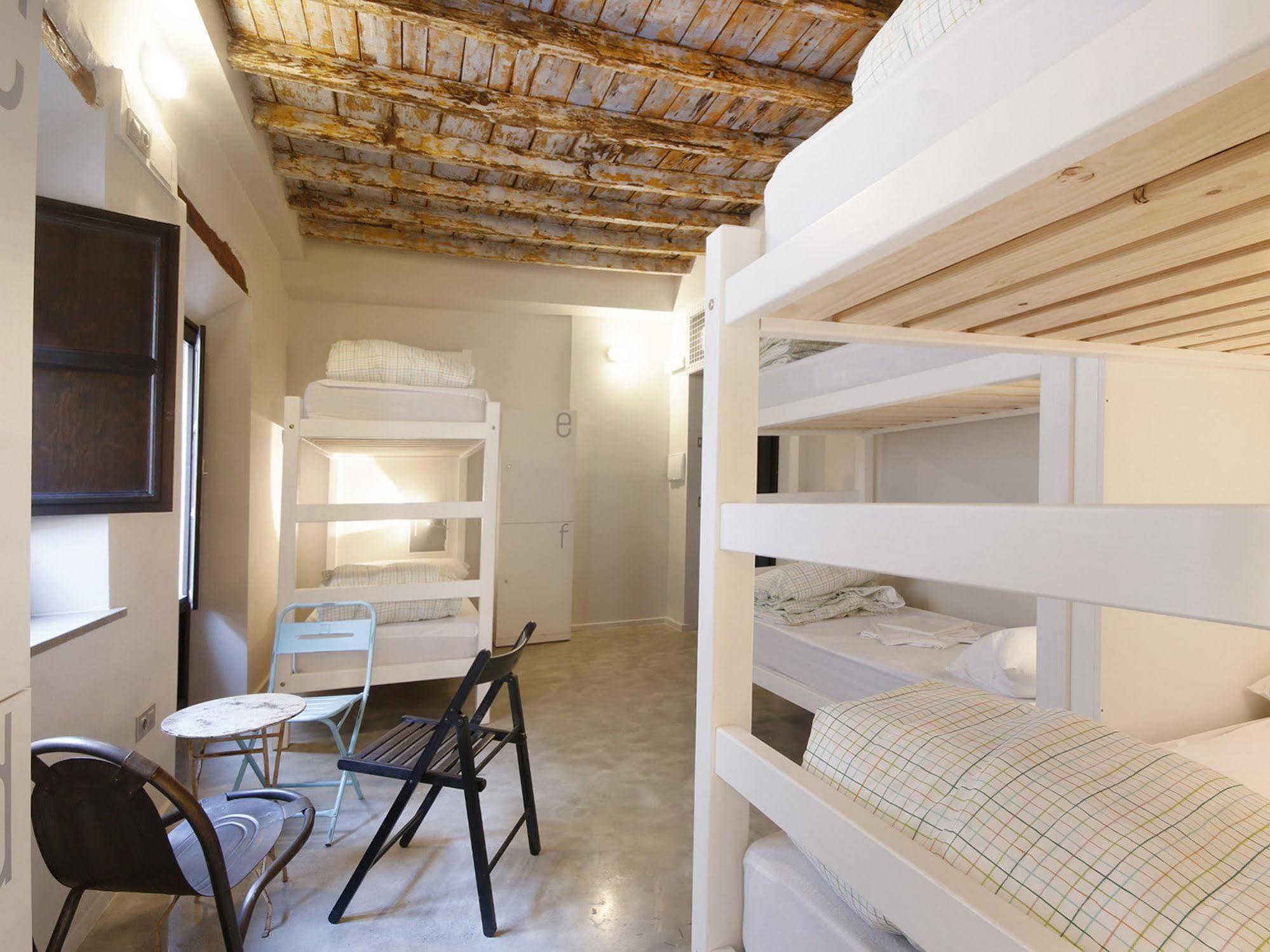 Lemon Rock Hostel