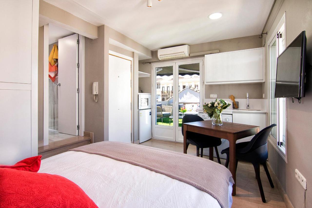 Chezmoihomes City Hub Apartment Granada