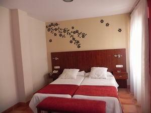 Nieves Hotel 3*