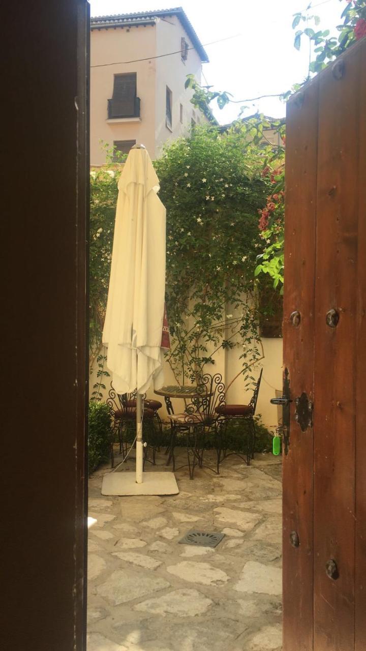 Charming Andalusian House - Free Parking Vakantiehuis