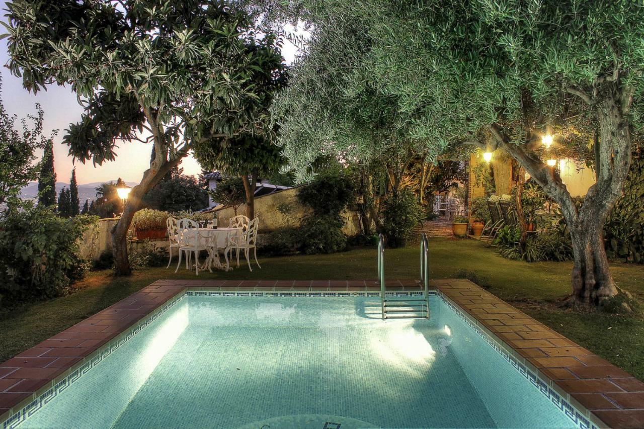 Apartment 2.5 Million Villa. Magical Sunset. Super Close To Everything. 5br, 4ba, Pool, A/c+heating