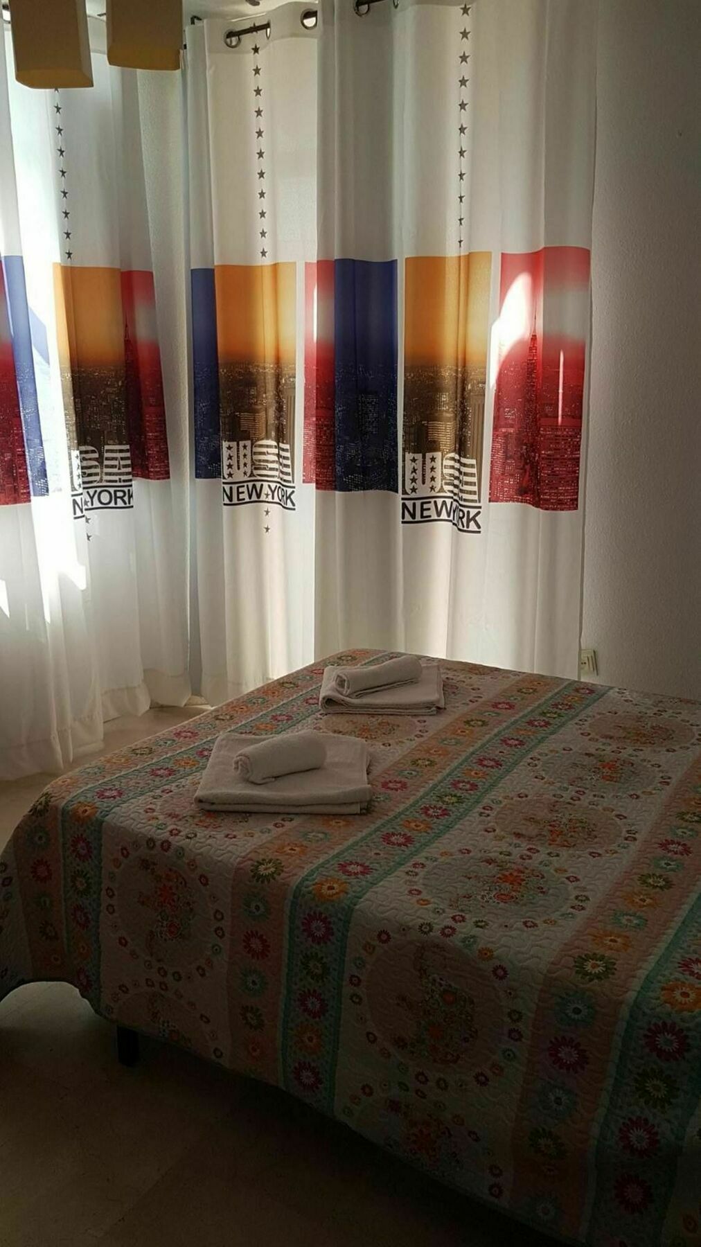 With 4 Bedrooms In Granada, With Wonderful View, Furnis Appartement *