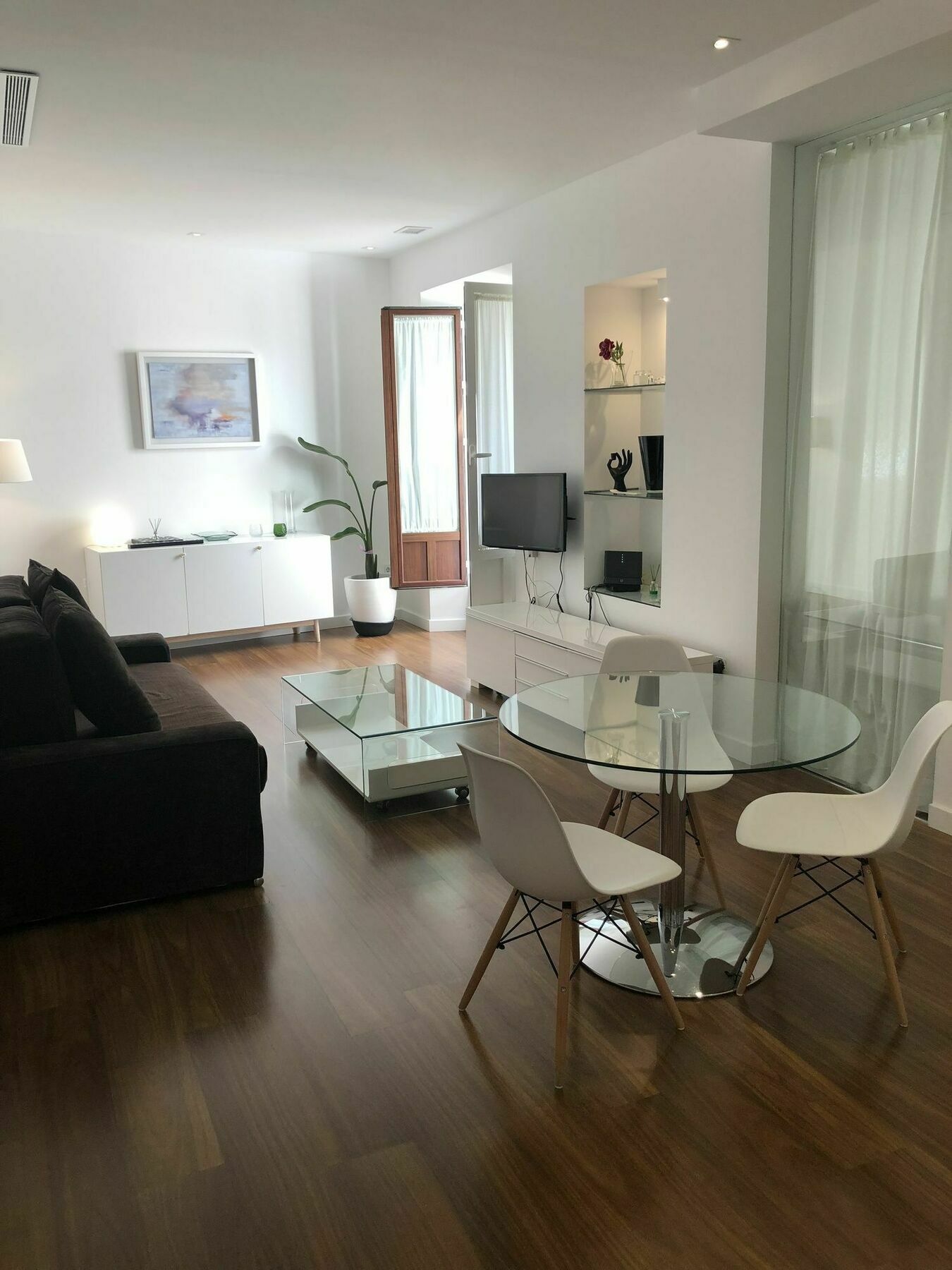 Las Rejas Apartment Apartment