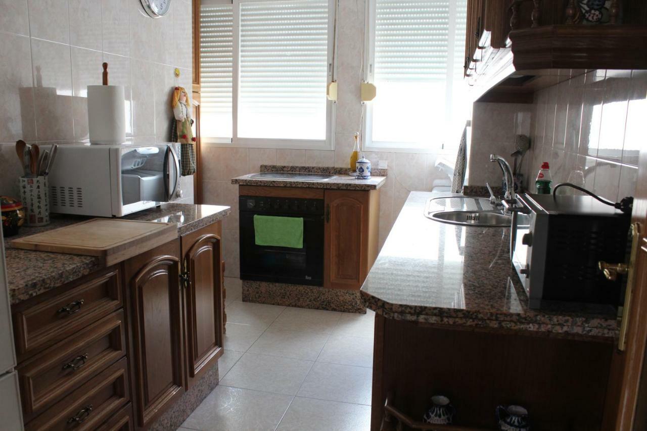 Apartamento Calle Pintor Zuloaga Granada