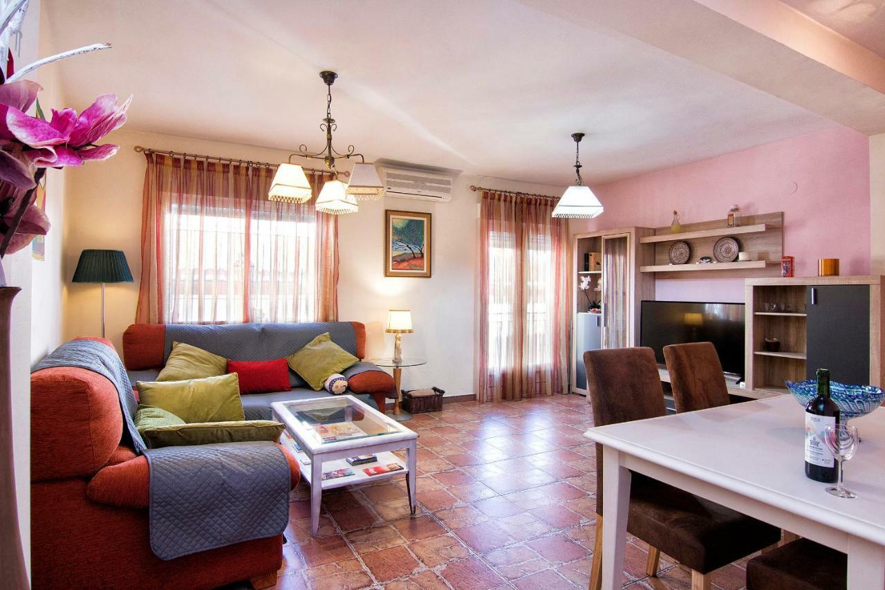 Apartment Tuanfitrion Loarte