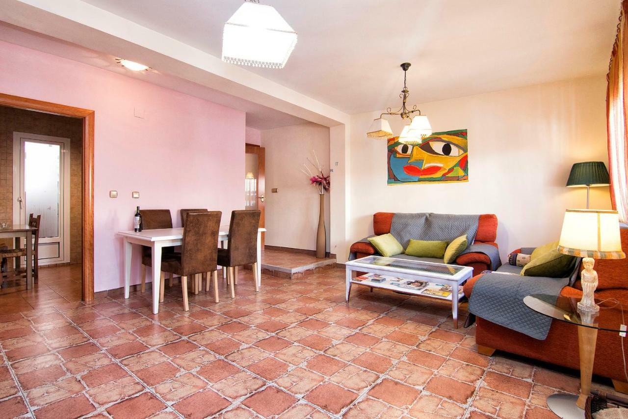 Apartment Tuanfitrion Loarte *