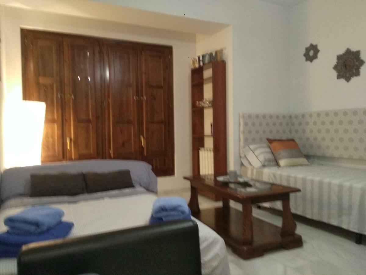 Casa Adela Y Miguel Apartamento Granada