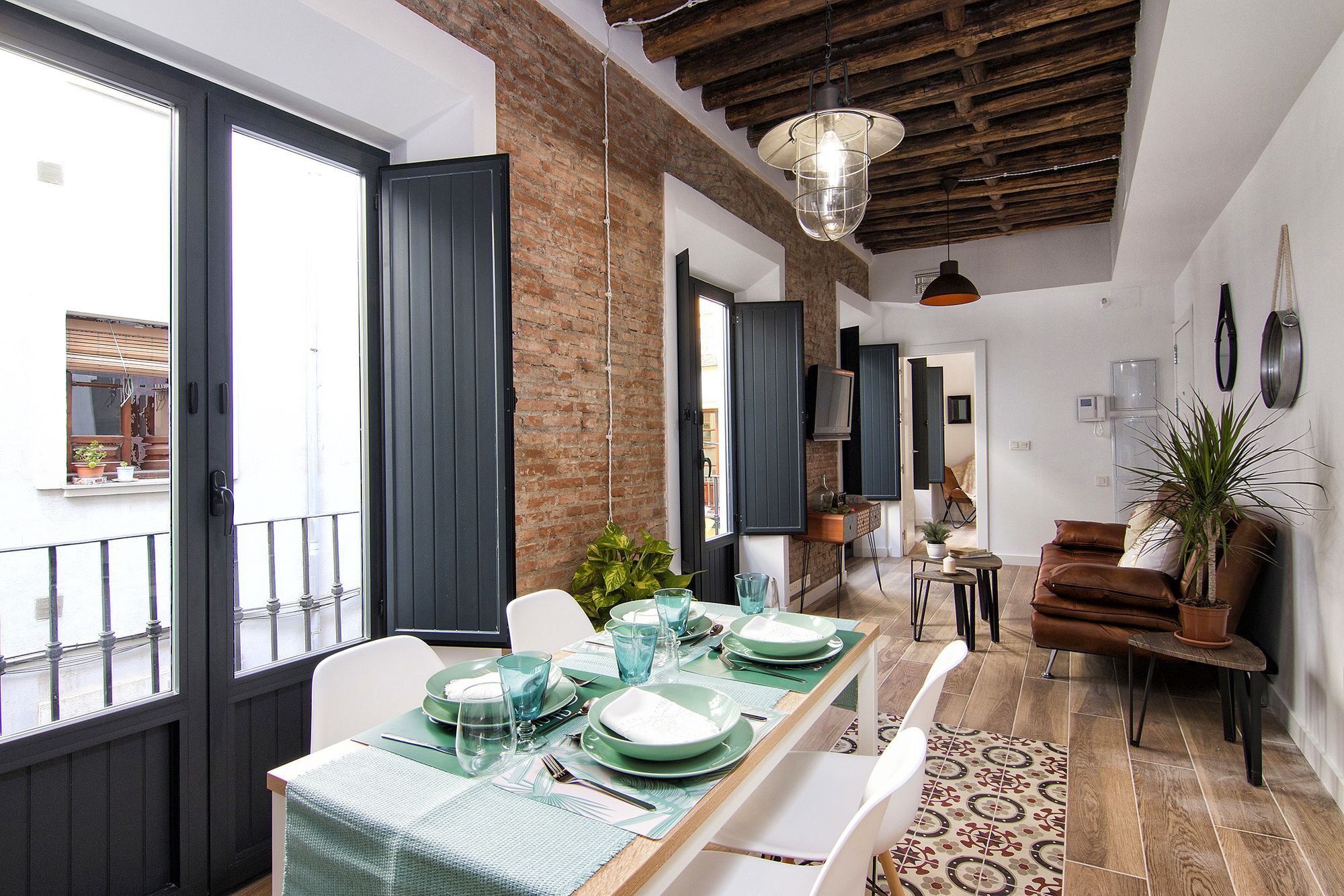 Chezmoihomes Ethnic Style Granada