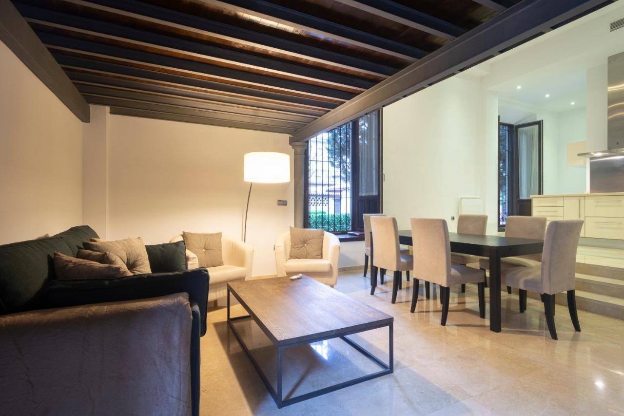 Palacio De Jeronimos Apartment