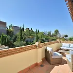 Loft Dar Al- Horra , Terraza, Parking & Vistas