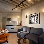 Home4U, Plaza Nueva 2
