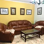 Amplio Apartamento En Plaza Trinidad