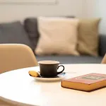 Fantastico Estudio En Pleno Centro De Granada