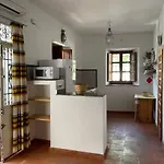 La Casita De San Nicolas