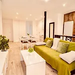 Precioso Piso En Pleno Centro Con Parking Opcional