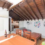 Tuguest Atico Gracia