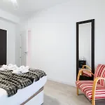 Centrico Apartamento En Granada