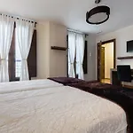 Hostal Arriola
