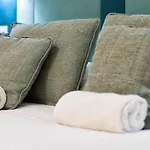 Tuguest Ganivet Apartment