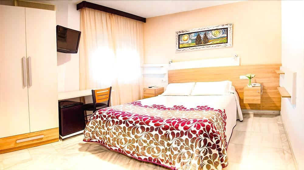 Albero Hotel