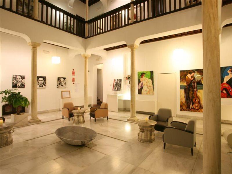 Apartment El Ladron De Agua Palacete