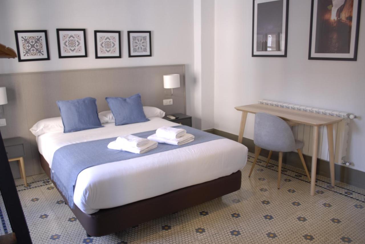 La Perla Guest house 2*