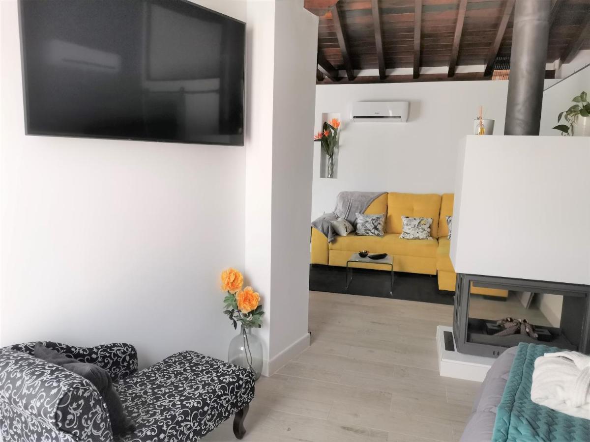 Fg Albayzin Apartamento Deluxe Con Terraza Vistas Y Parking Gratis Apartment *