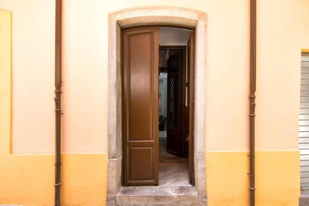 Apartment Rosarioseis Loft Corral Del Carbon
