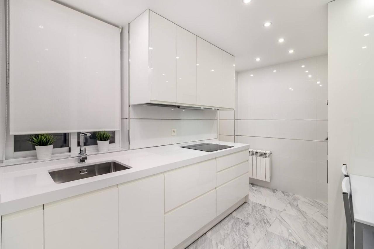 Plaza Menorca Apartment