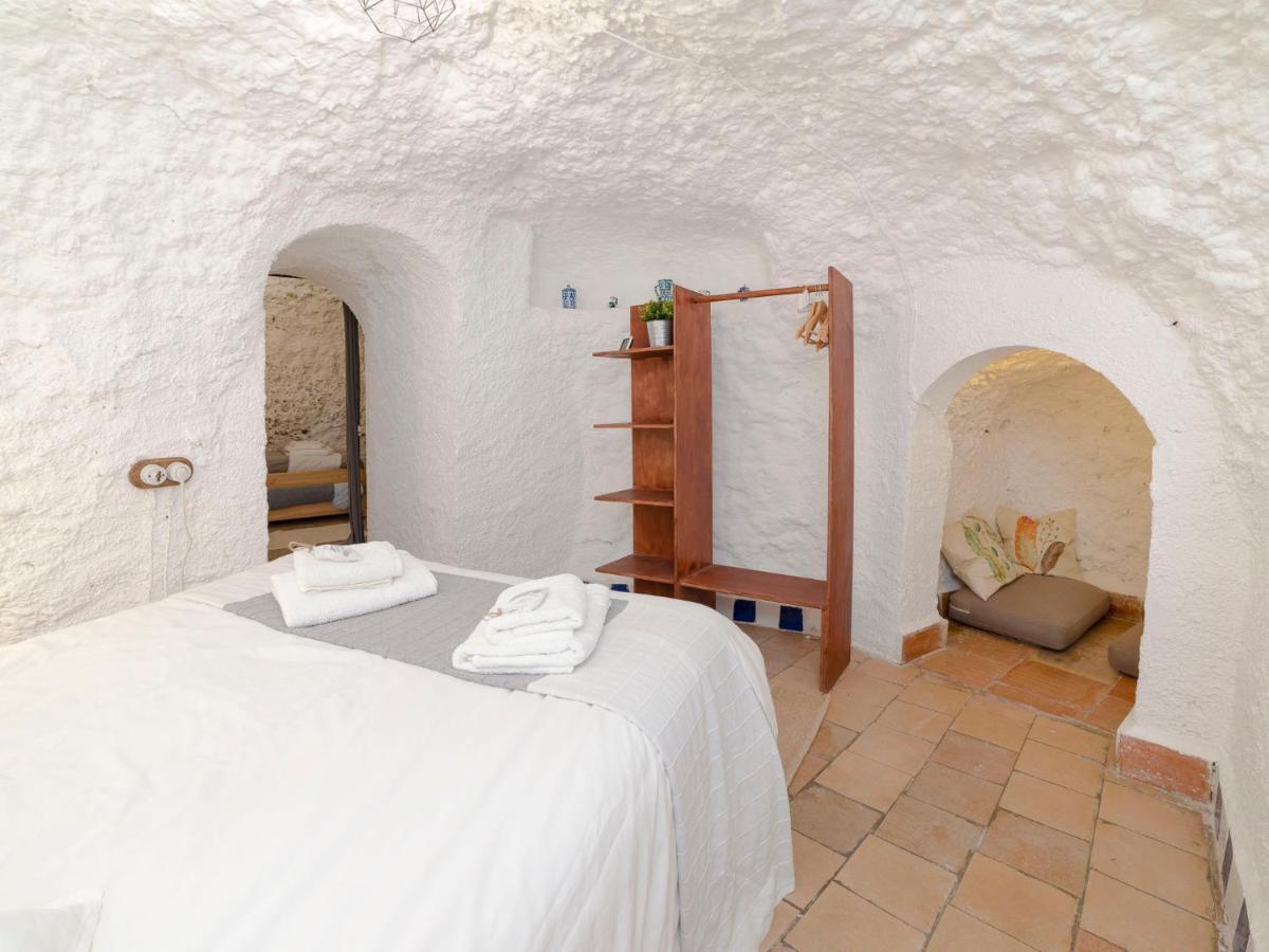 Holiday home Cueva De Lindaraja By Interhome Granada