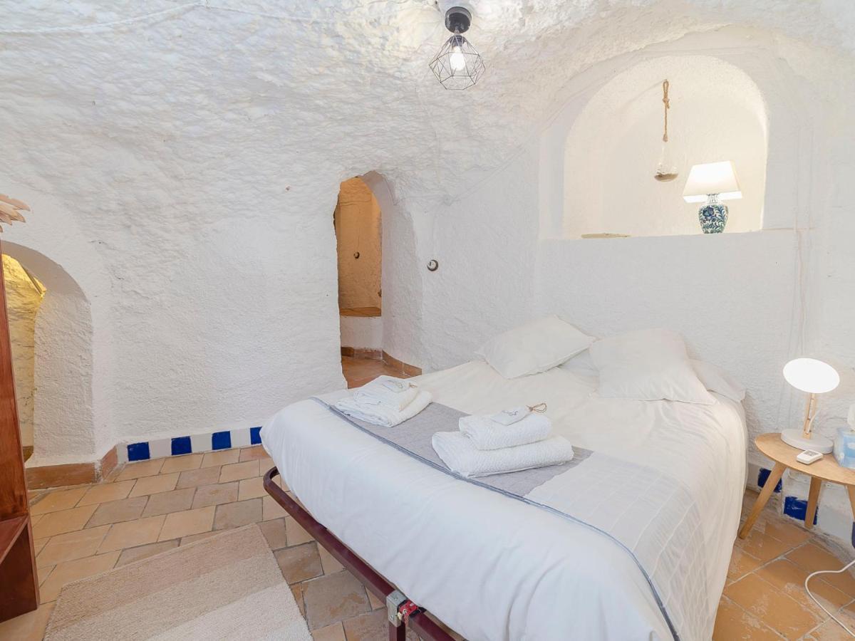 Holiday home Cueva De Lindaraja By Interhome